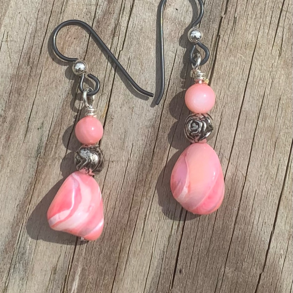 Pink/Salmon Coral Earrings. Sterling Silver - Picture 3 of 6